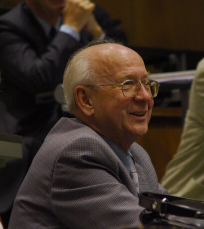 Hobbyforscher Menzel bei einer wissenschaftlichen Tagung im Jahr 2003.